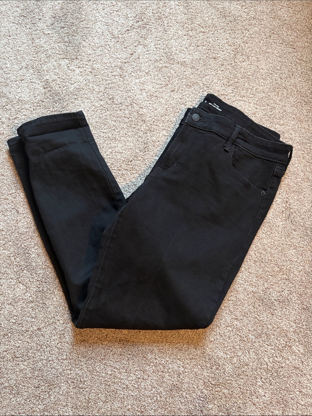 Old Navy Skinny Pop Icon Black Stretch Skinny jeans - Size 12 mid rise